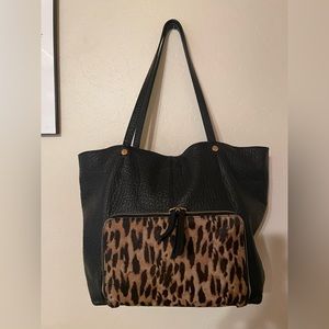 Vincent Camuto Cas Tote